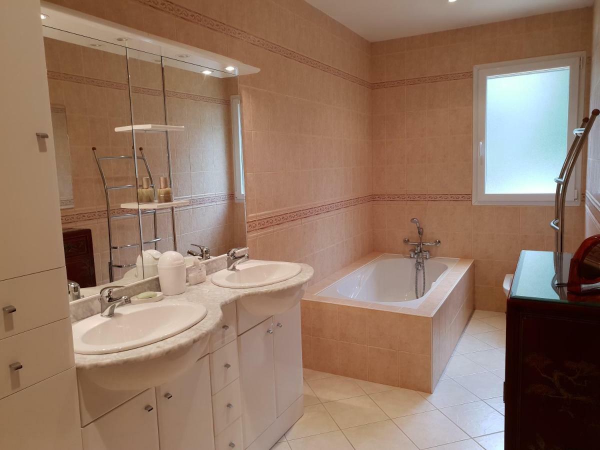 Apartment Fontaine De L'Amour 사흘라 라 카네다 외부 사진